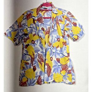 VINTAGE Islander Hawaiian Shirt Small Button Up Birds‎